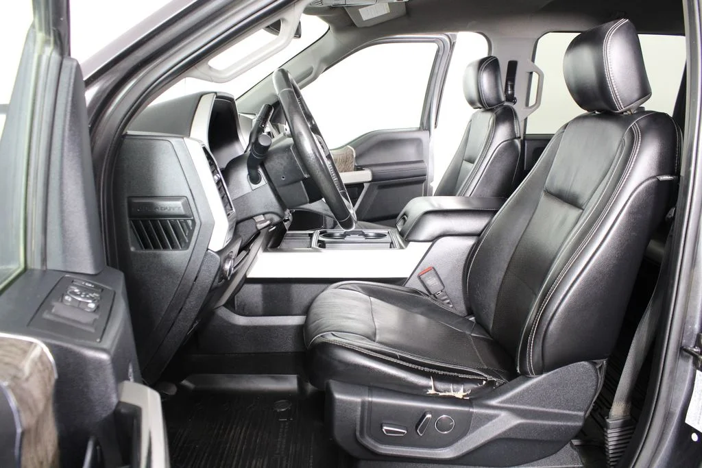 Used 2019 Gray Ford Lariat image 21