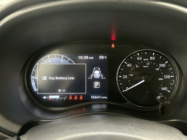 Used 2022 White Nissan SR image 11
