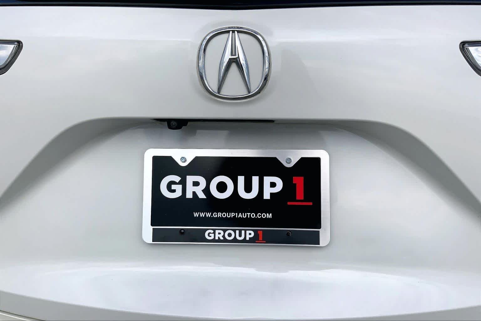 Used 2019 White Diamond Pearl Acura  image 10