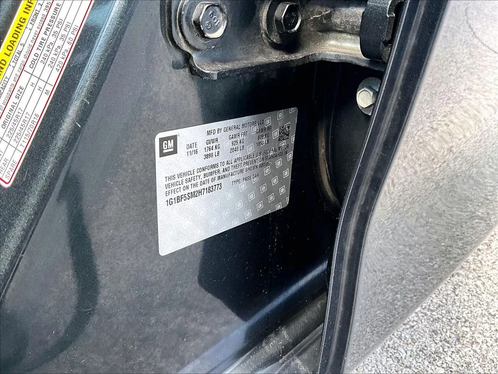 Used 2017 Gray Chevrolet Premier image 35