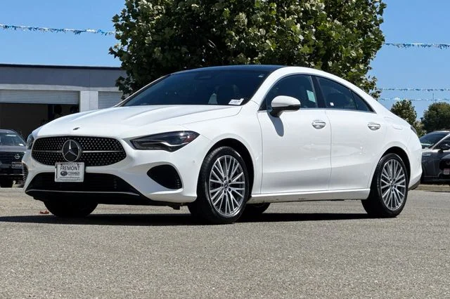 Used 2025  Mercedes-Benz CLA 250 image 8