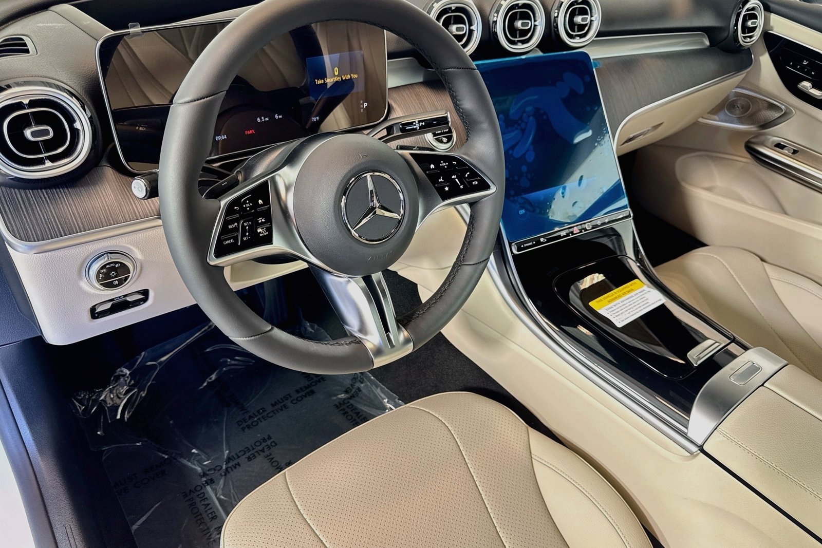 New 2027 Polar White Mercedes-Benz CLE 300 image 9