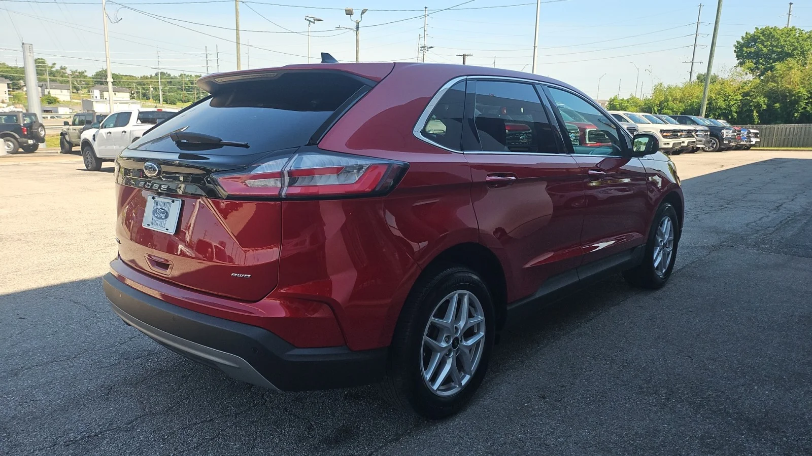 Used 2024 Red Ford 2024 FORD EDGE SEL 4DR SUV 112.2 WB AWD image 5