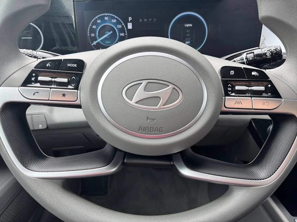 Used 2024 Gray Hyundai Blue image 21