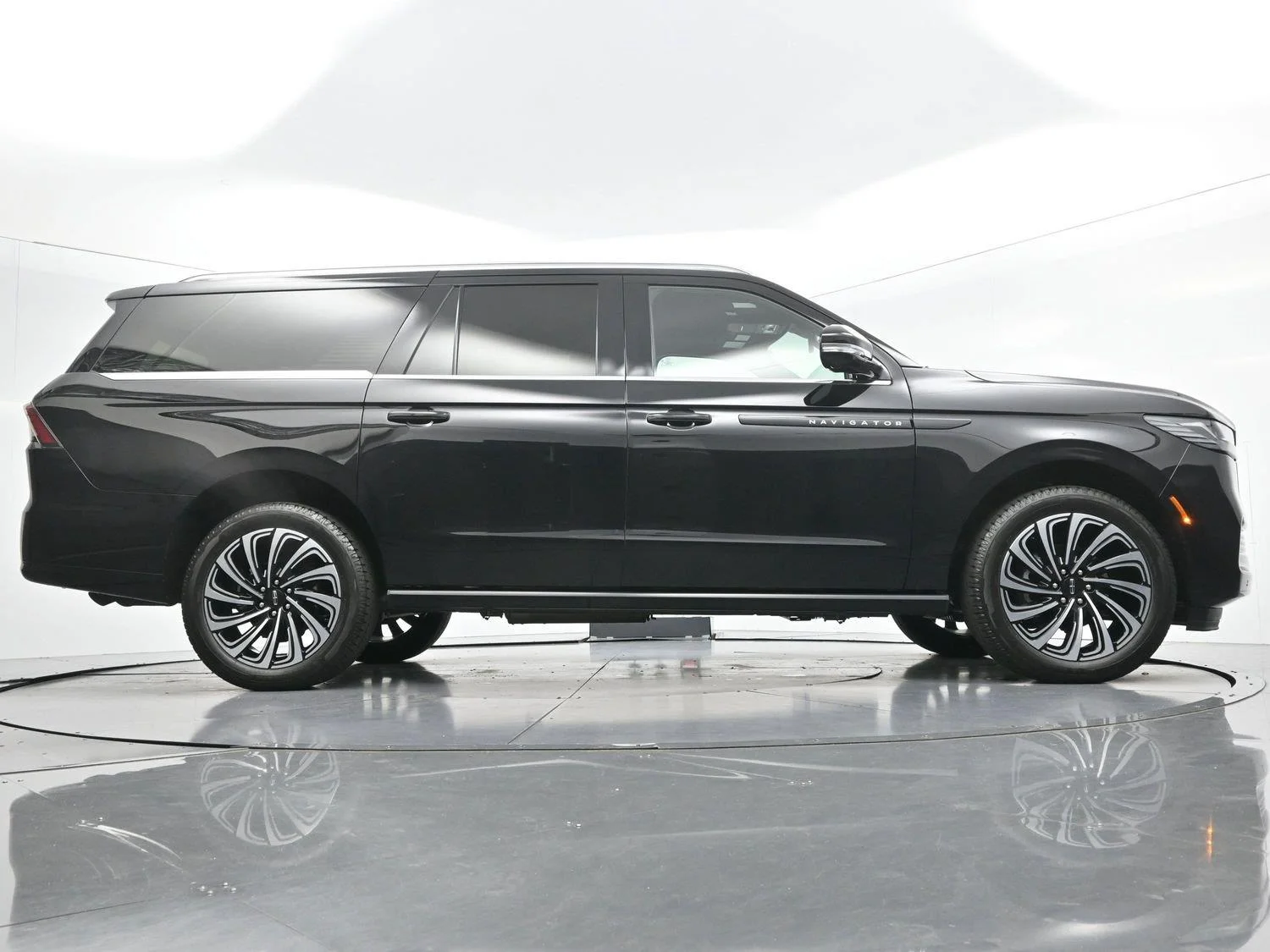 Used 2025 Black Lincoln Black Label image 66