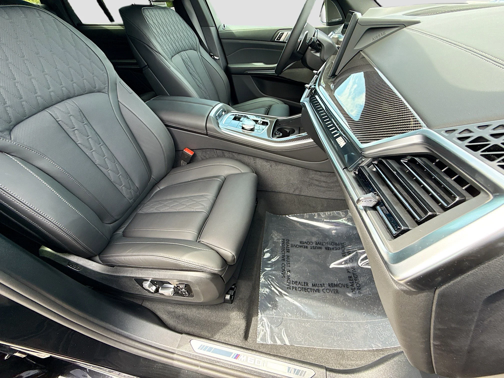 New 2026 Black Sapphire Metallic BMW M60i image 16