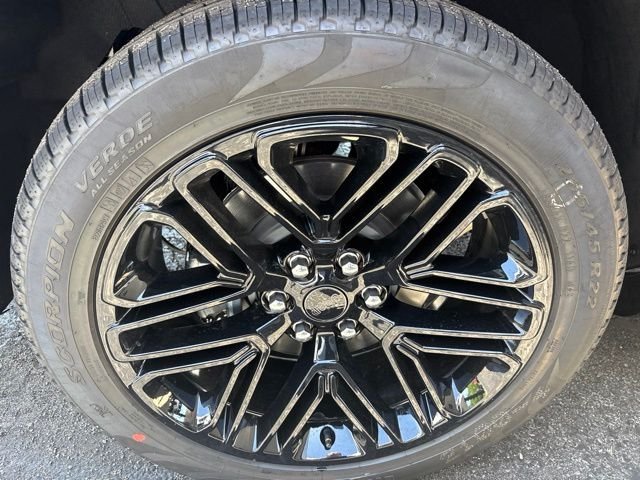 New 2026 High Gloss Black Exterior Paint Jeep Limited Reserve image 32