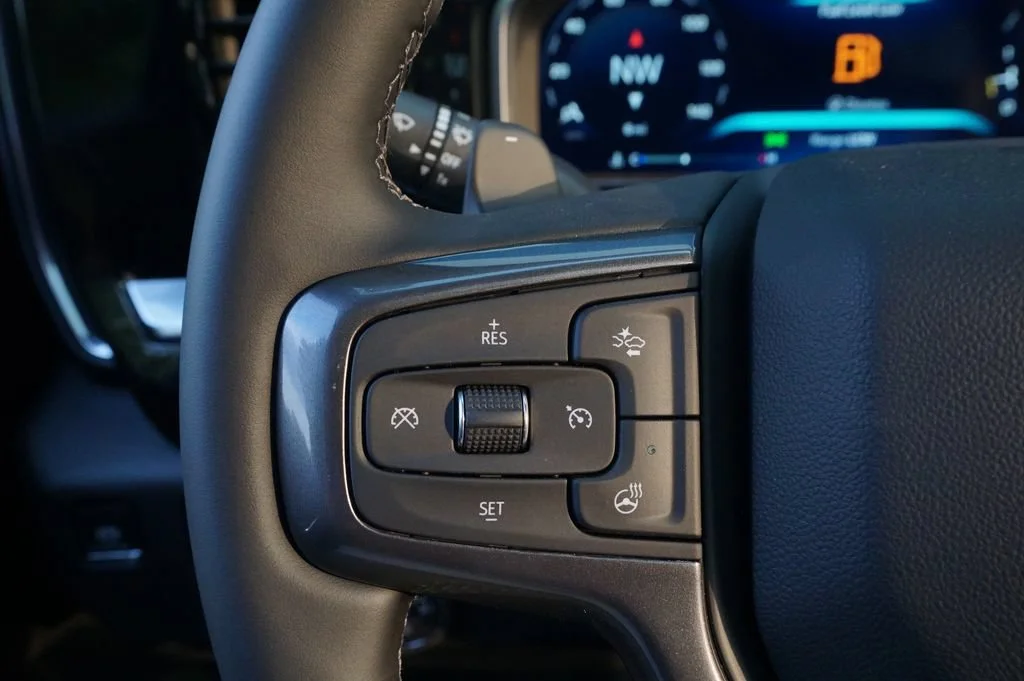 New 2026 Black Chevrolet High Country image 21