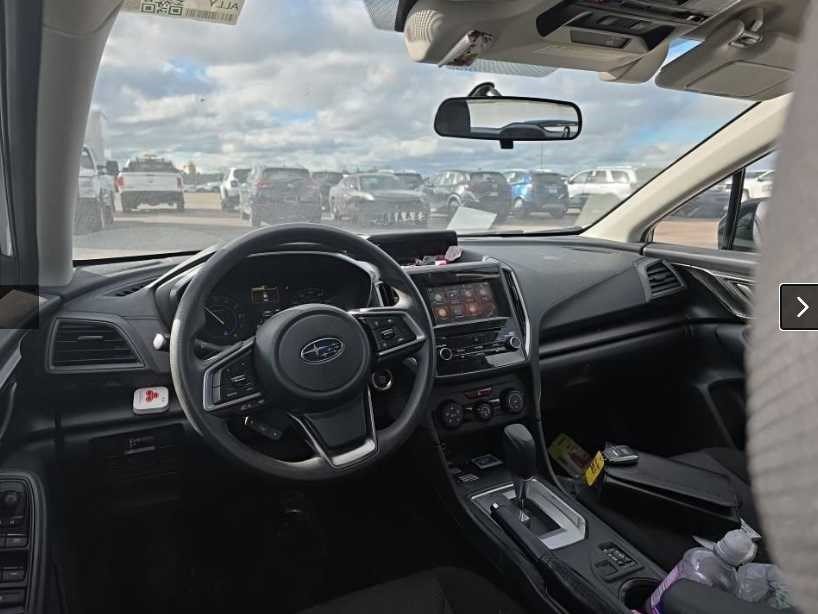 Used 2020 Ice Silver Metallic Subaru Premium image 10