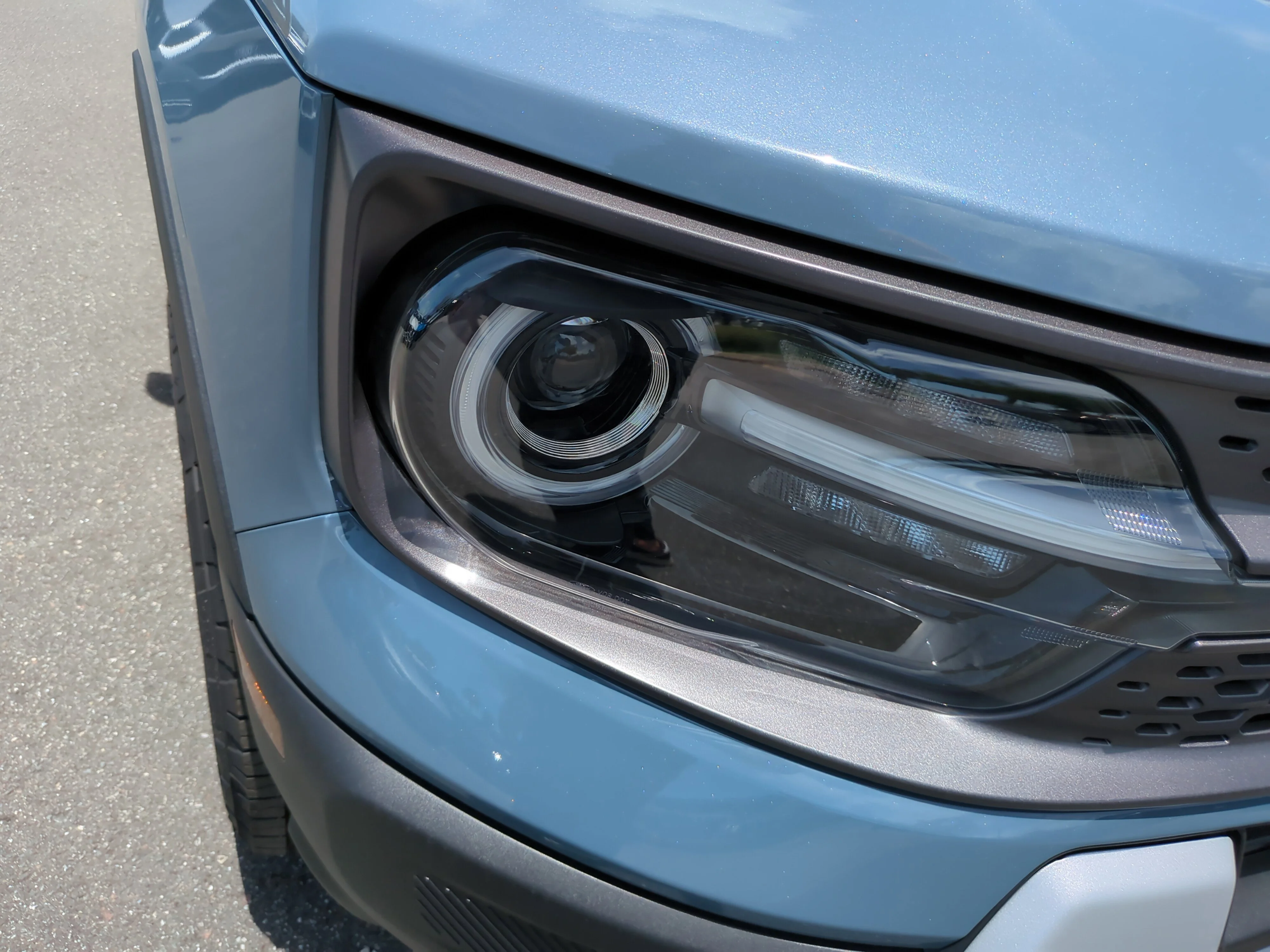 New 2026 Azure Gray Metallic Tri-Coat Ford Badlands® image 9