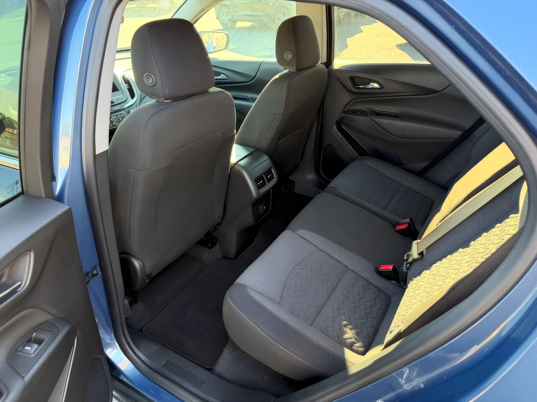 2024 Chevrolet Equinox LT - Photo 32