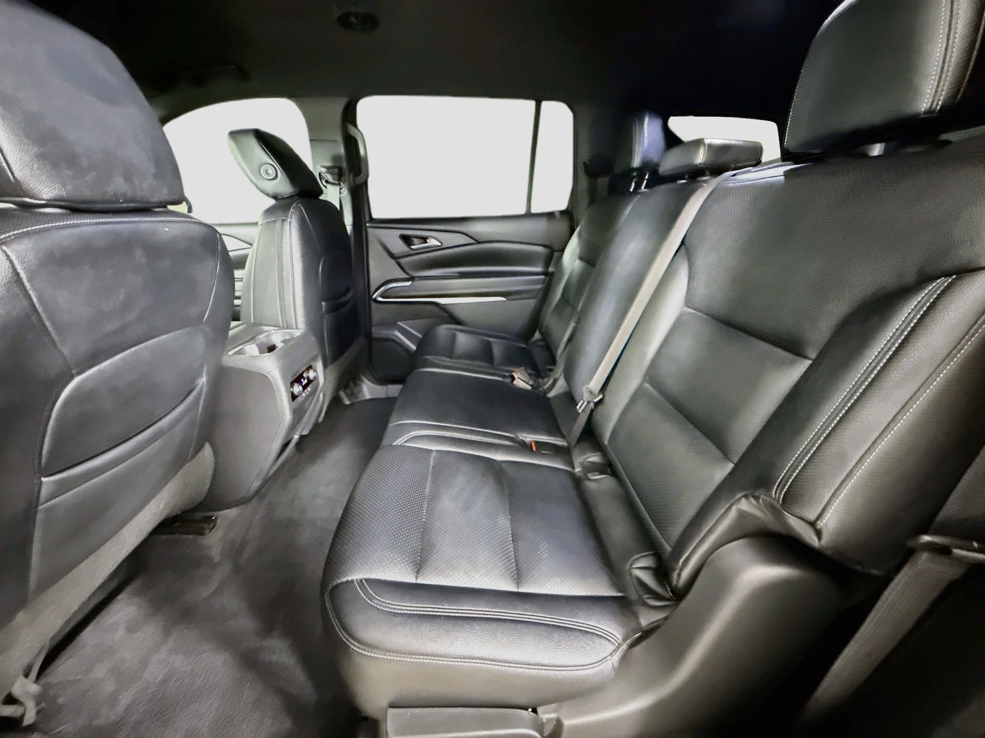 Used 2024 Lakeshore Blue Metallic Chevrolet LS image 26