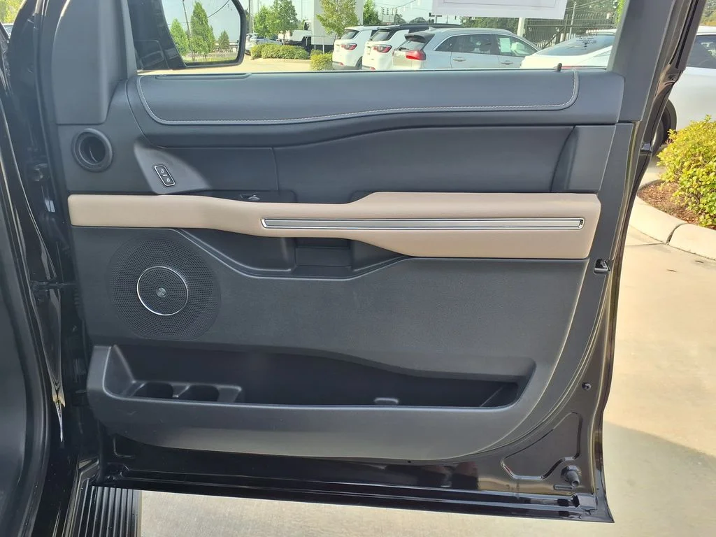 Used 2024 Black Ford Limited image 25
