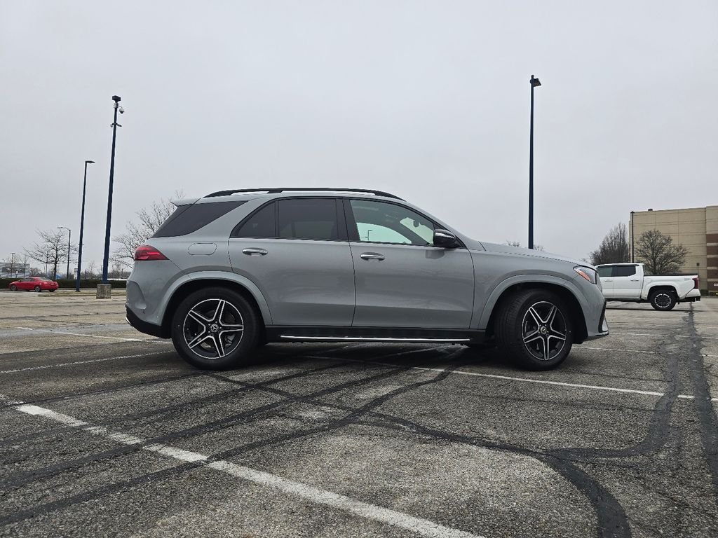 New 2026 MANUFAKTUR Alpine Grey Mercedes-Benz GLE 580 image 14