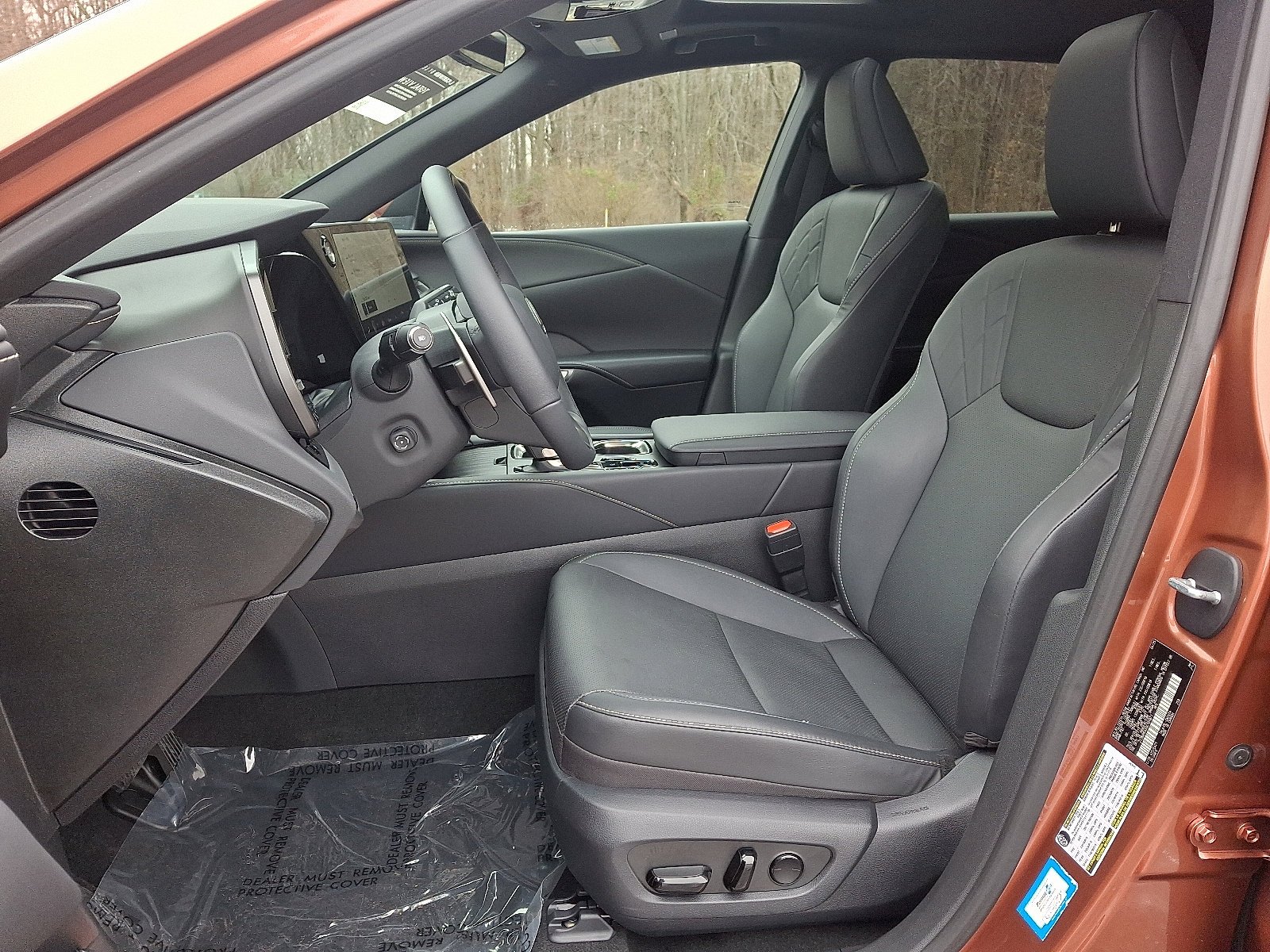 2025 Lexus RX 350 - Photo 14