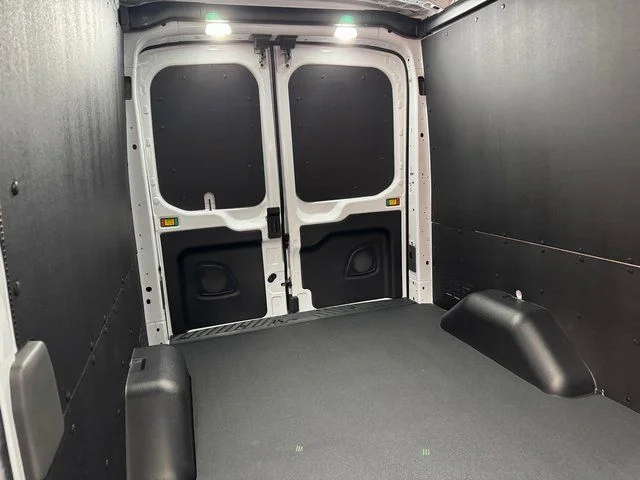 New 2026 Oxford White Ford Cargo Van image 28