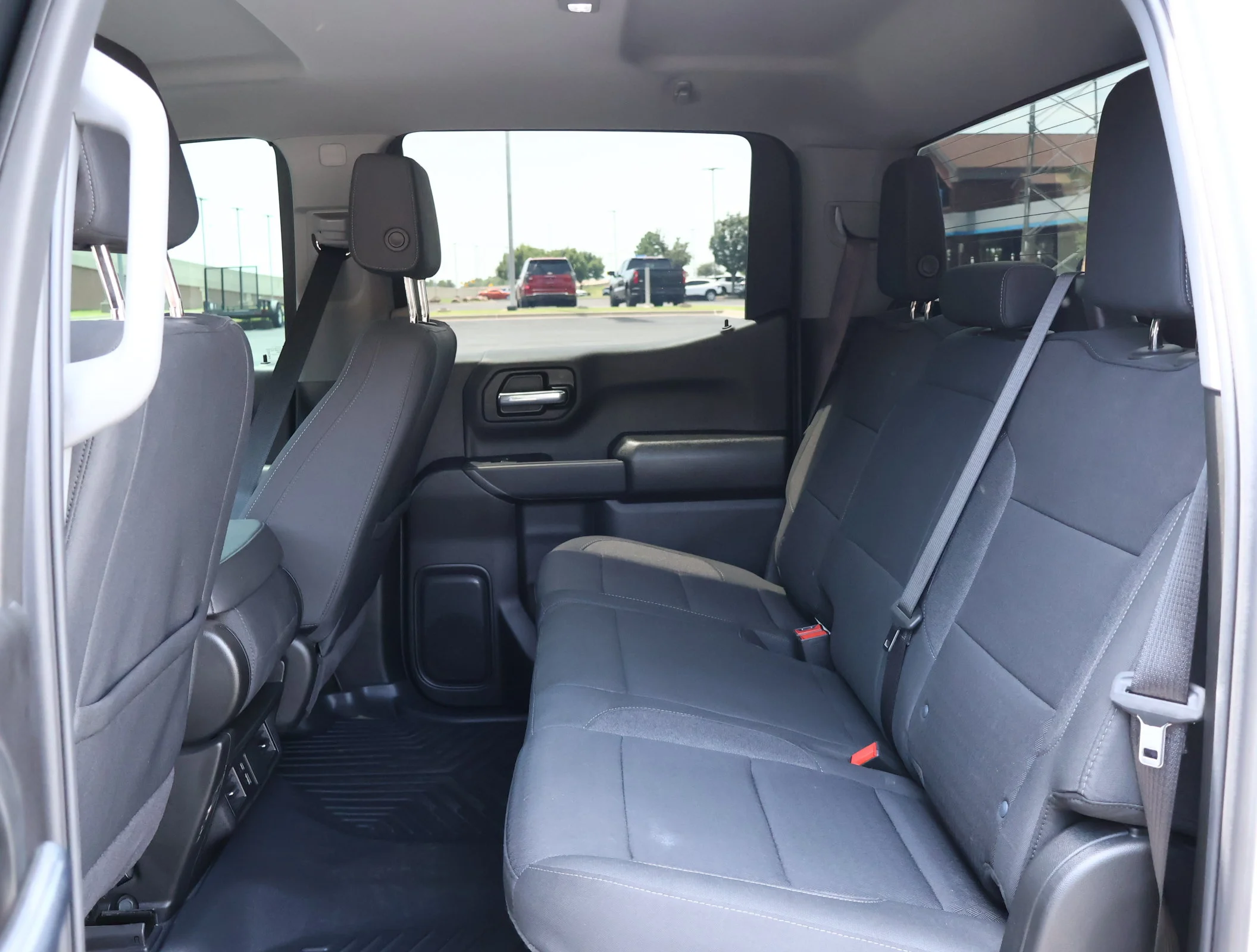 Used 2025 Summit White Chevrolet Custom image 20