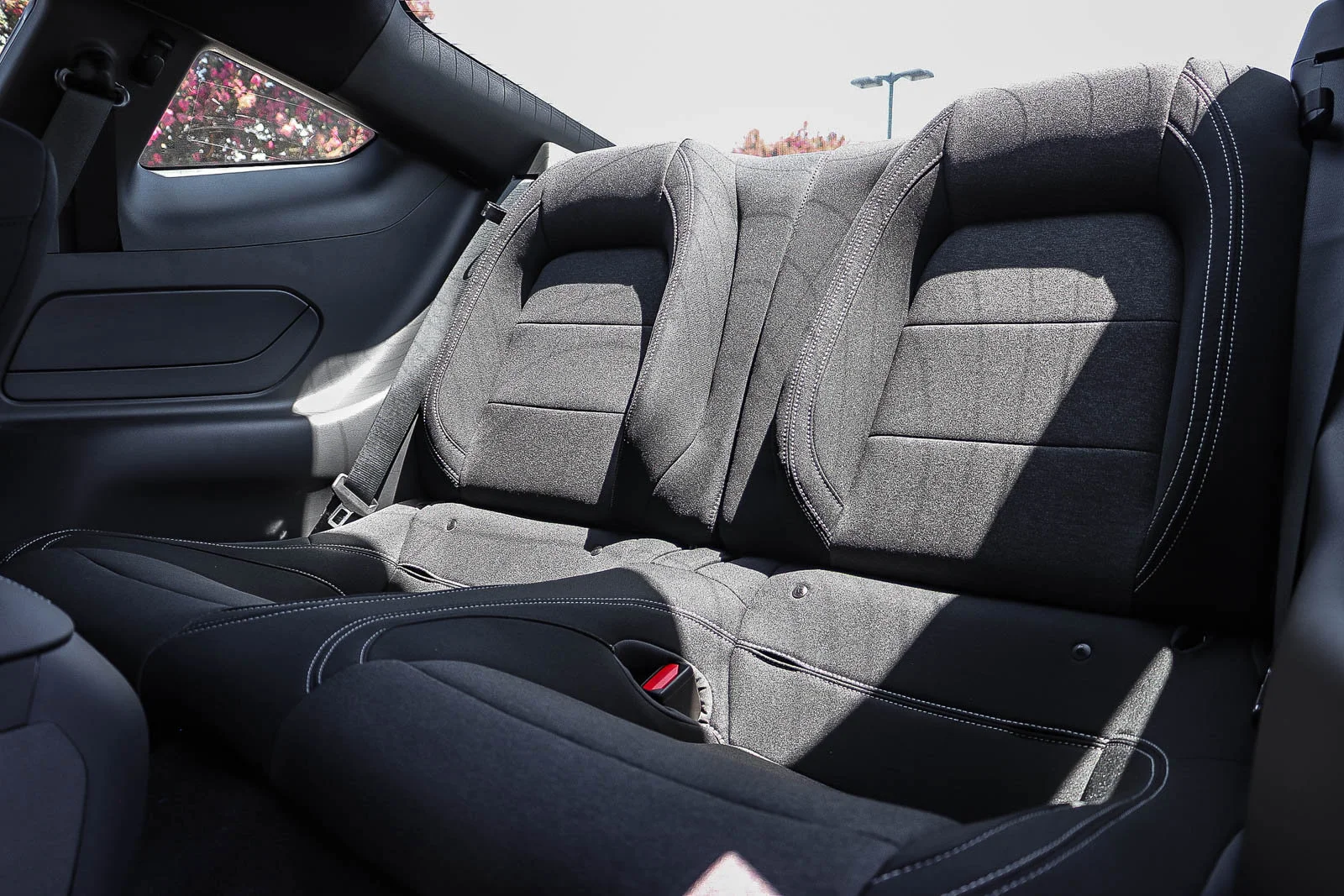 New 2026 Oxford White Ford EcoBoost® Fastback image 21