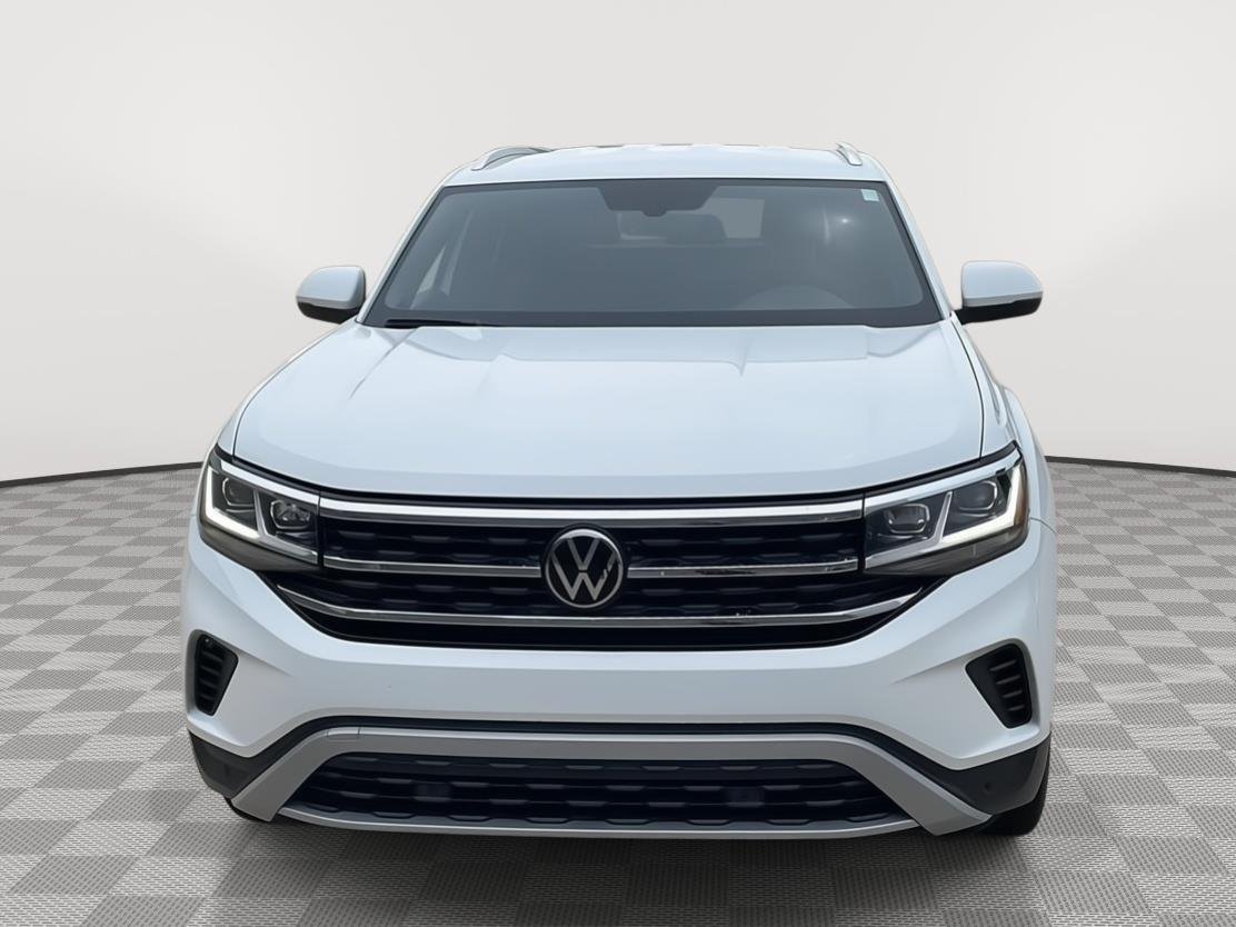 Used 2023 Pure White Volkswagen 2.0T SE 4Motion image 13