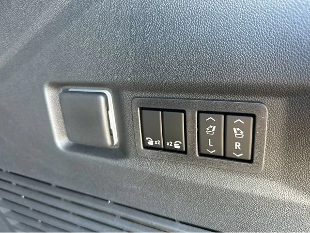 2026 GMC Yukon Elevation - Photo 32