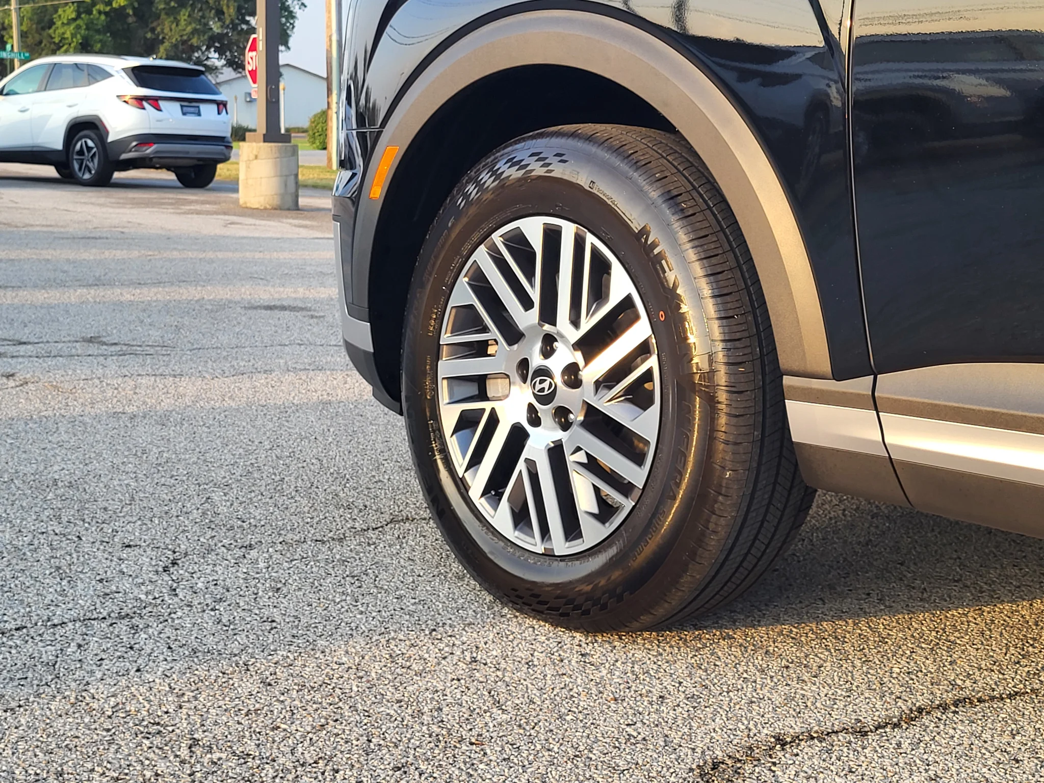 New 2027 Abyss Black Pearl Hyundai SEL 7P image 25