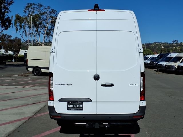 New 2026 White Mercedes-Benz Cargo 170 WB image 20