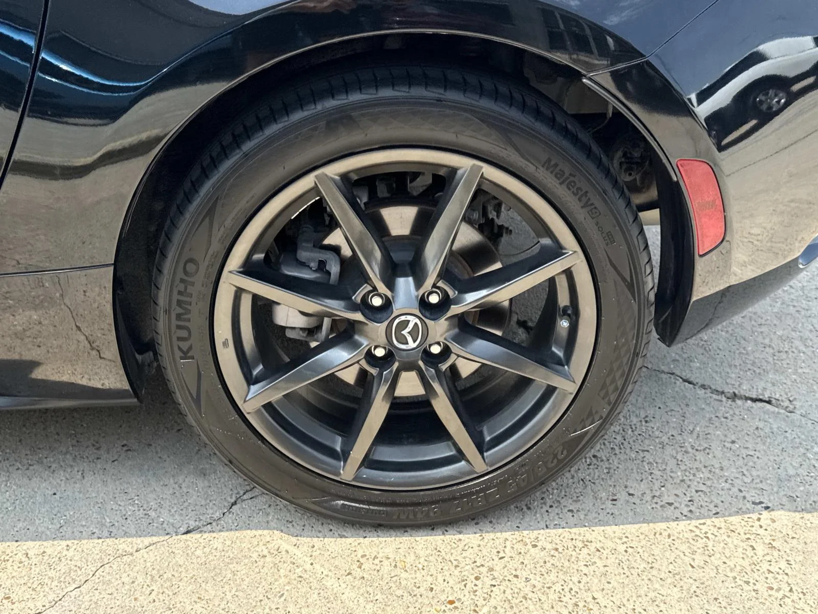 Used 2016 Jet Black Mica Mazda Club image 4