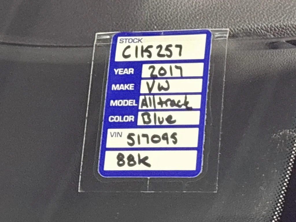 Used 2017 Blue Volkswagen TSI SE image 25