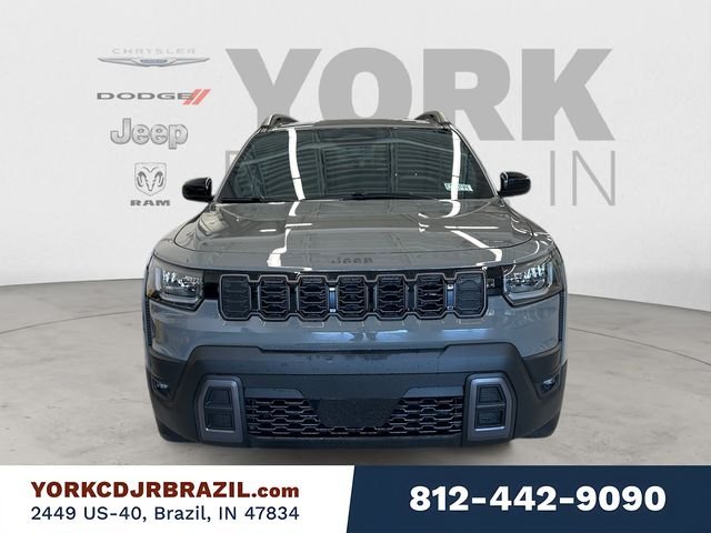 New 2026 Sting-Gray Clear-Coat Exterior Paint Jeep Laredo image 8
