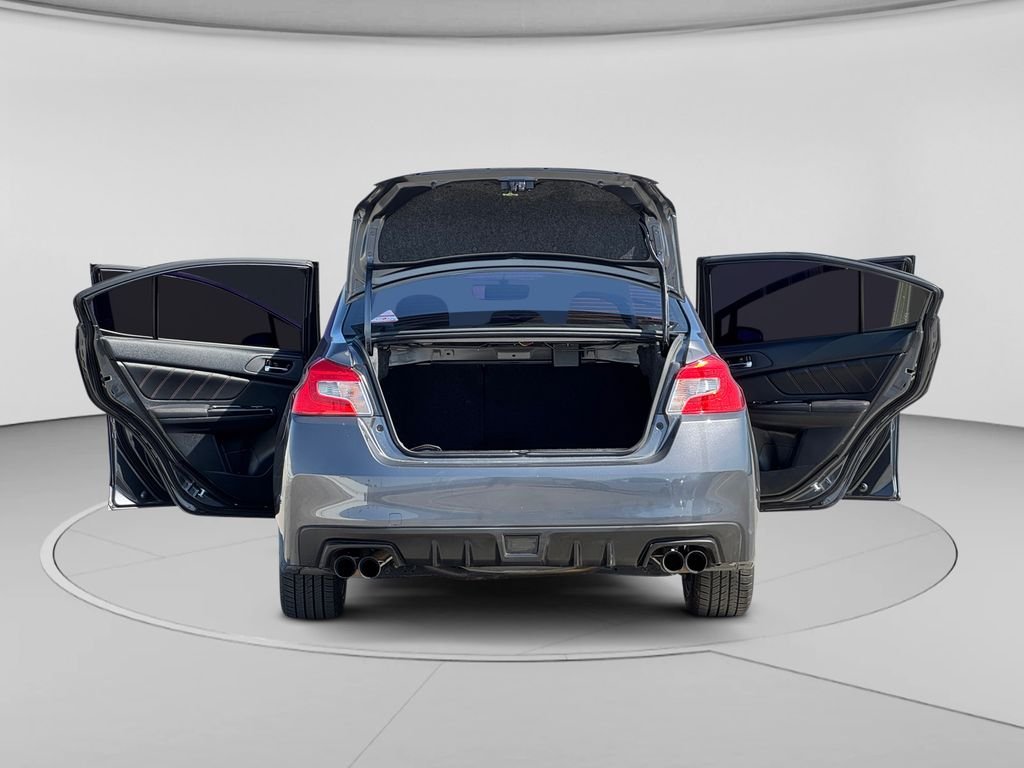 Used 2021 Gray Subaru Base image 27