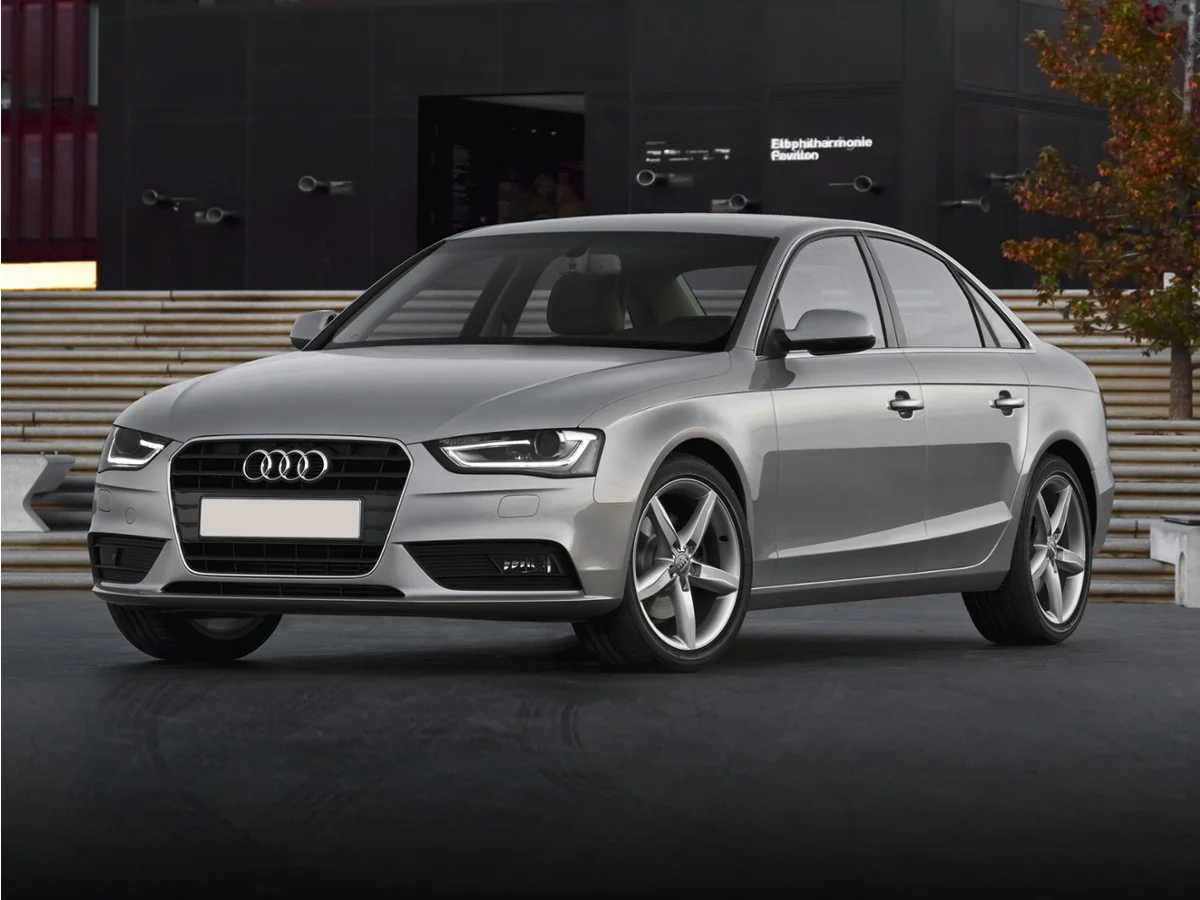 2015 Audi A4 2.0T quattro tiptronic Premium Plus's photo