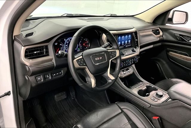 2023 GMC Acadia Denali - Photo 17