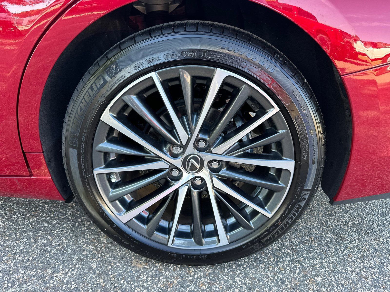 Used 2025 Red Lexus 350 image 20