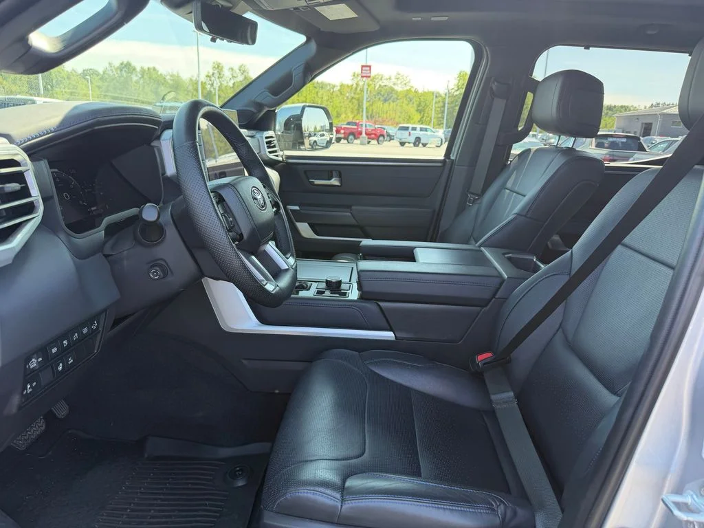 Used 2023 Silver Toyota Platinum image 3