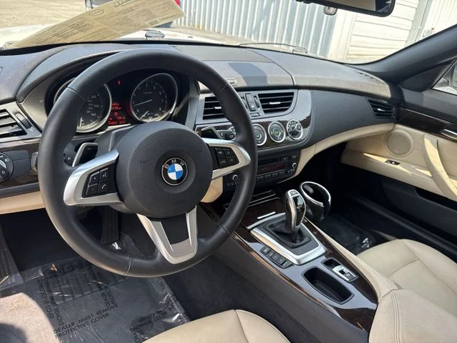 Used 2013 White BMW sDrive28i image 13
