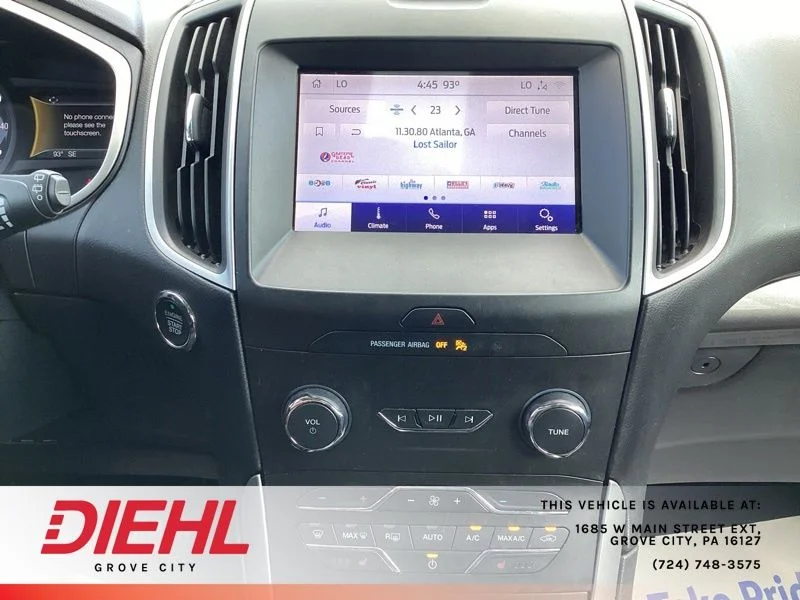 Used 2020 Green Ford SEL image 39