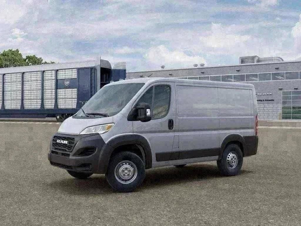 New 2026 Bright Silver Metallic Clear-Coat Exterior Paint RAM Low Roof image 85