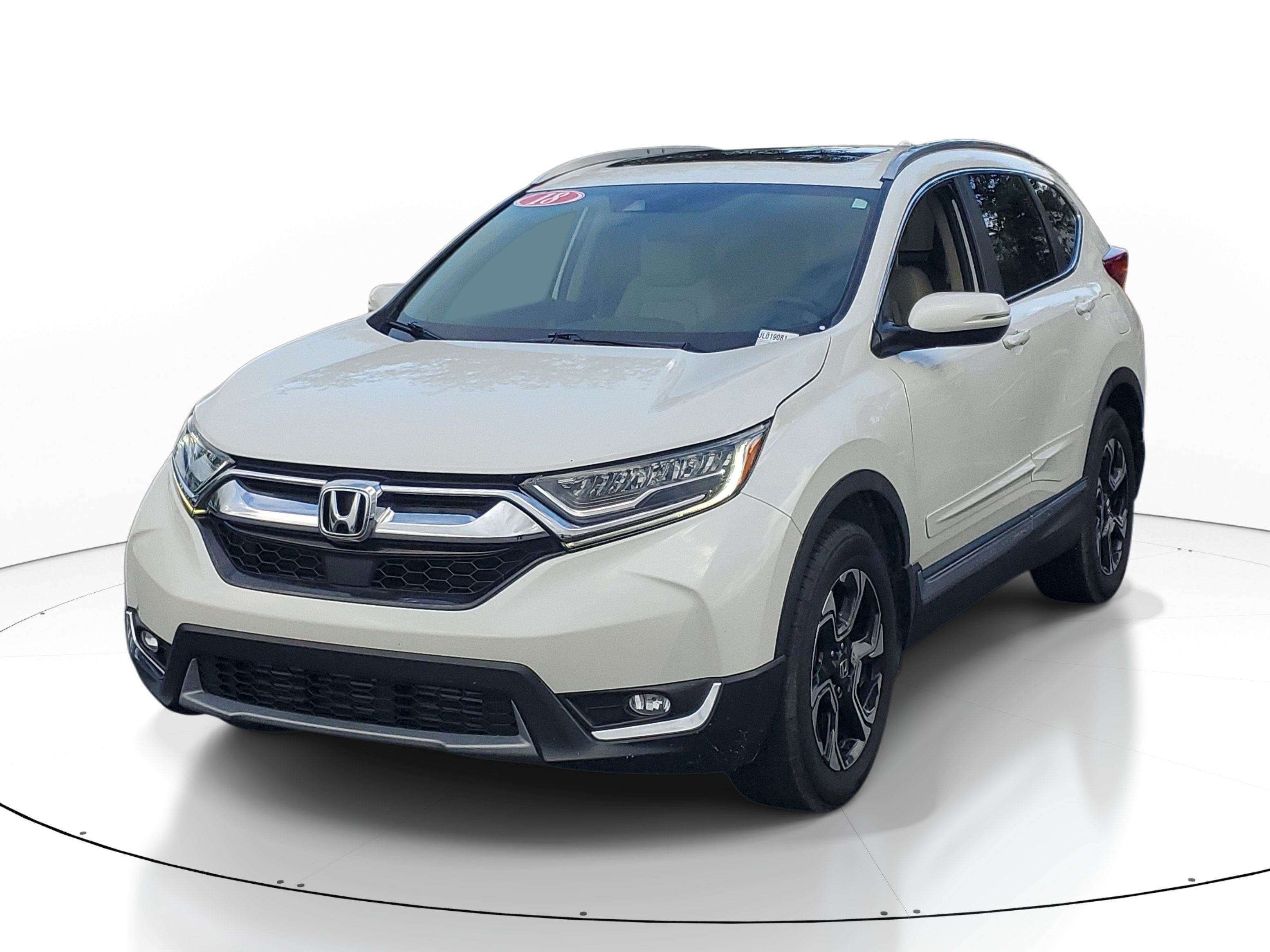 Used 2018 White Diamond Pearl Honda Touring image 2