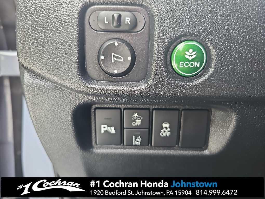 Used 2025 Sonic Gray Pearl Honda EX-L image 27