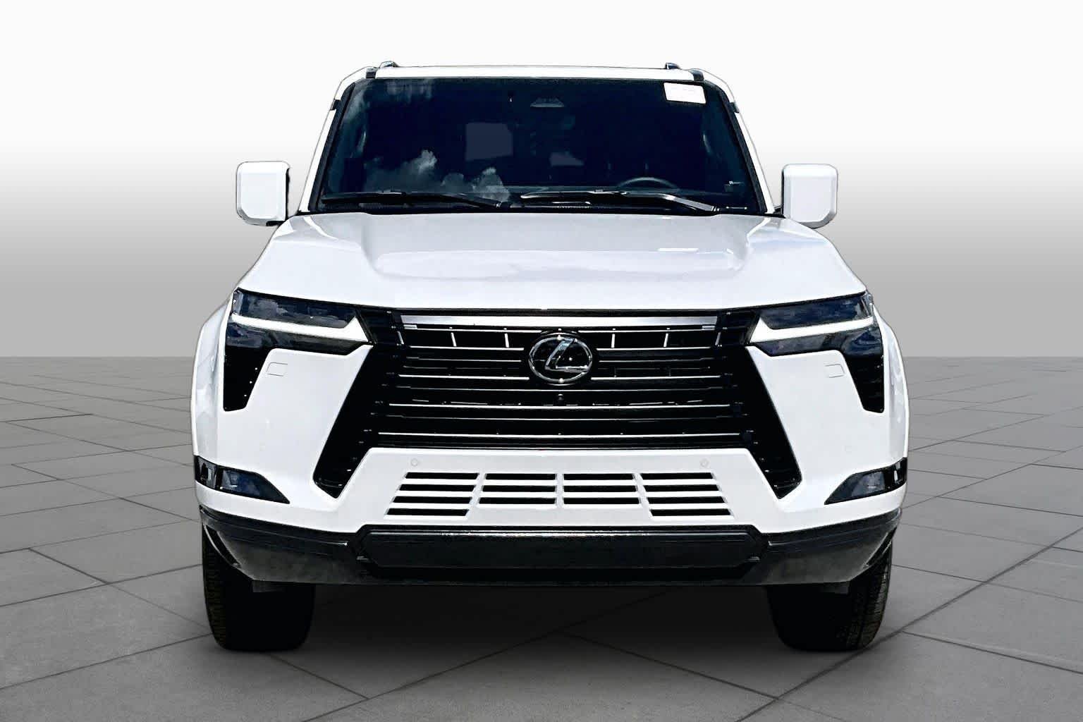 Used 2026 Eminent White Pearl Lexus Luxury image 4