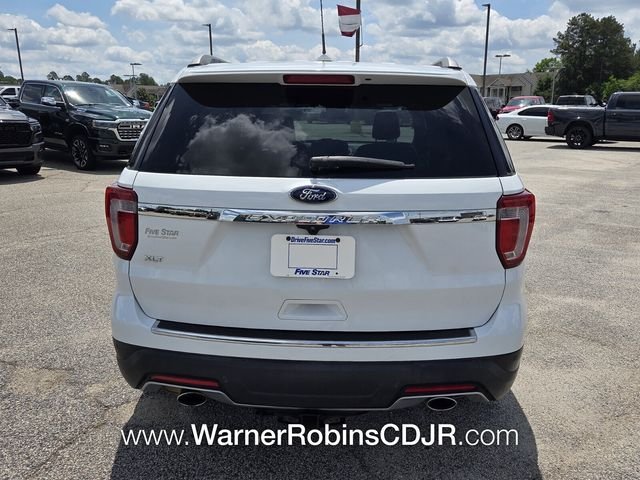 Used 2018 White Ford XLT image 9