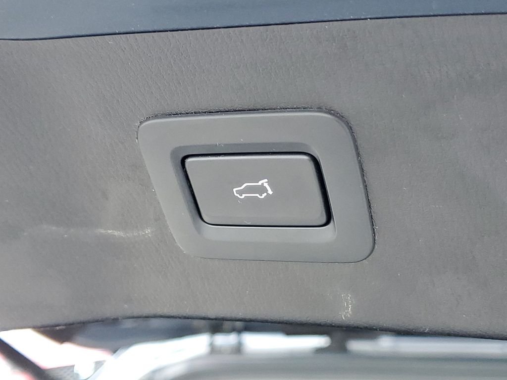 Used 2025 Gray Metallic Mazda 2.5 S Carbon Edition image 10