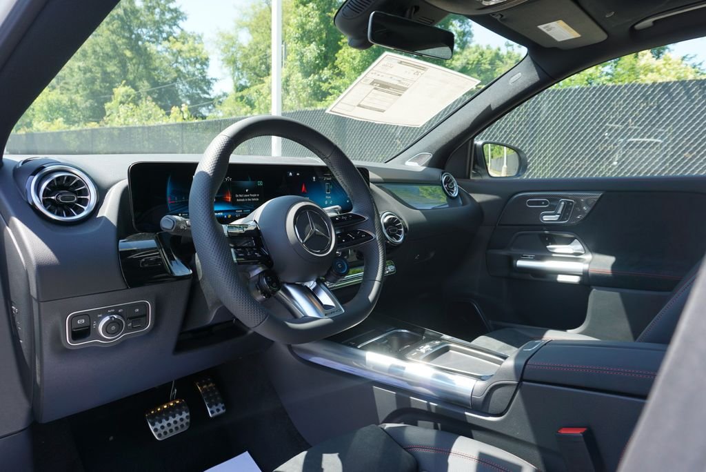 New 2026 Polar White Mercedes-Benz GLA 35 AMG® image 10