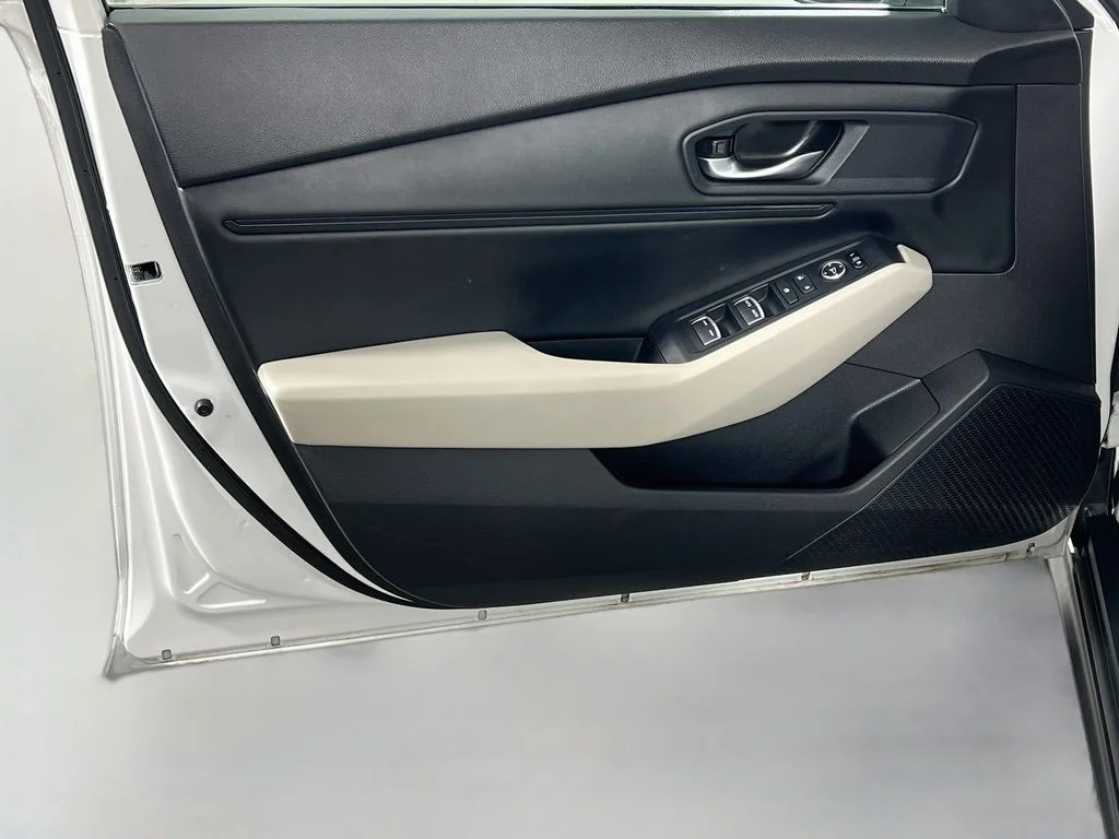 2023 Honda Accord EX - Photo 17
