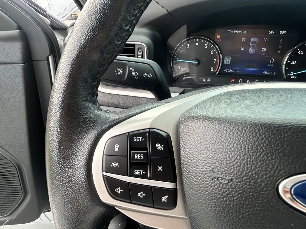 Used 2022 Silver Metallic Ford XLT image 15
