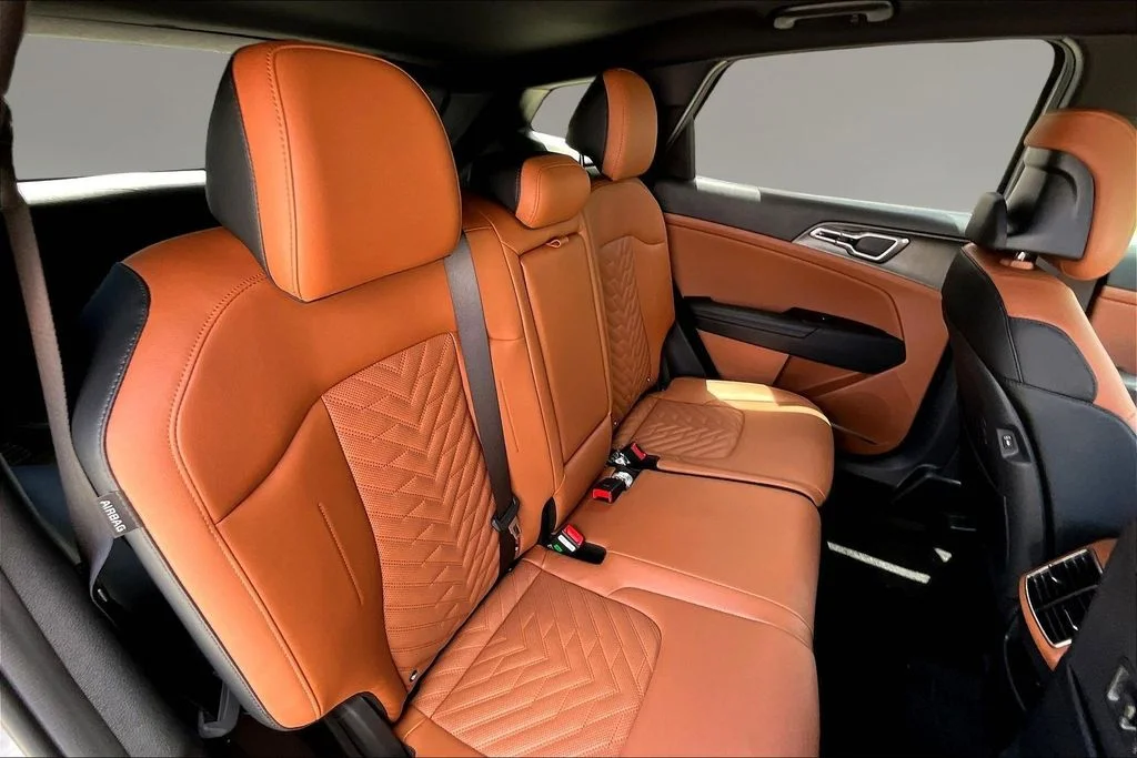 New 2026 Wolf Gray Kia X-Line image 10