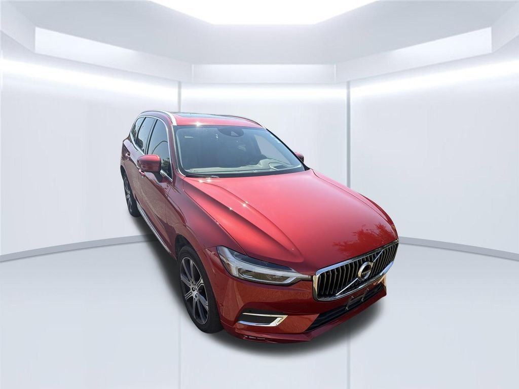 Used 2021 Red Volvo T5 Inscription image 2