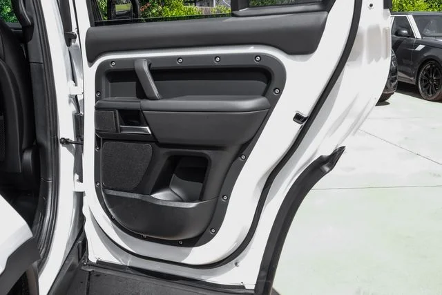 New 2026 White Land Rover S image 57