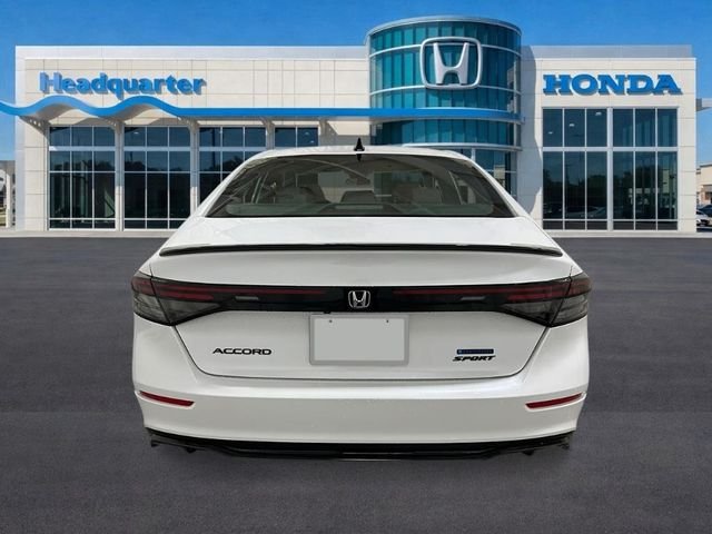 New 2026 Platinum White Pearl Honda Sport-L image 4