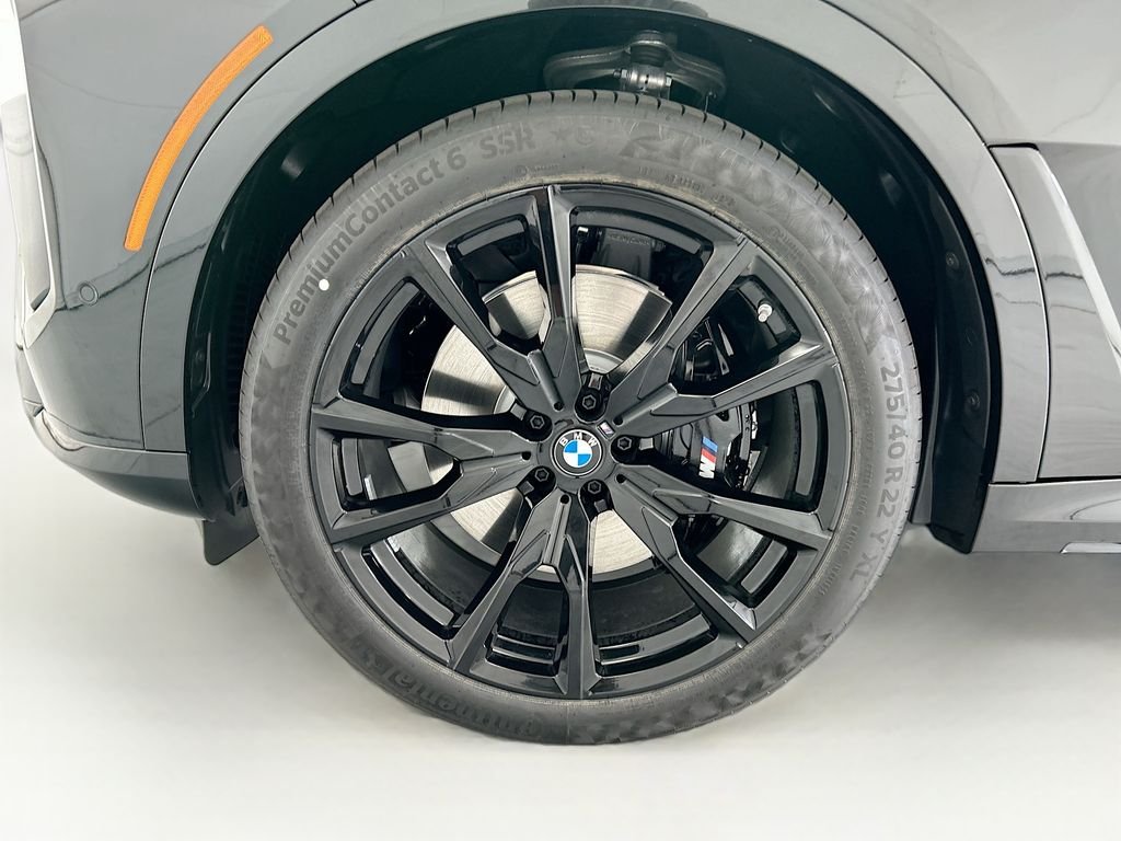 New 2027 Black Sapphire Metallic BMW xDrive40i image 29
